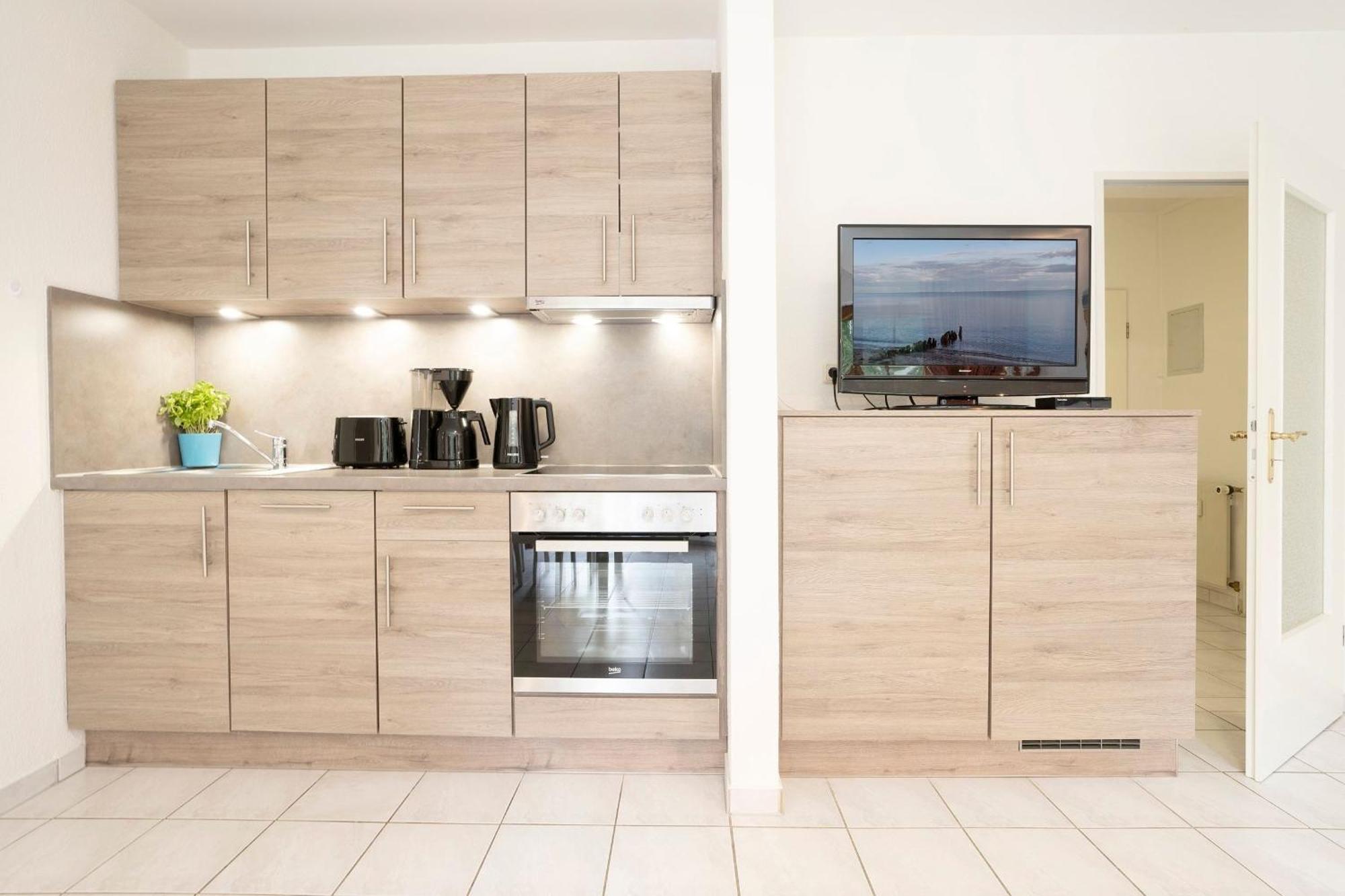 Haus Am Kurpark 6 *